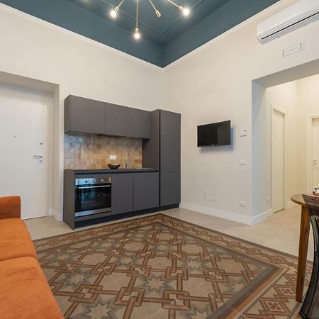 Palazzo Massa Apartments เนเปิลส์ ภายนอก รูปภาพ