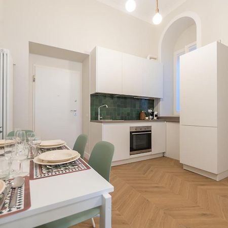 Palazzo Massa Apartments เนเปิลส์ ภายนอก รูปภาพ