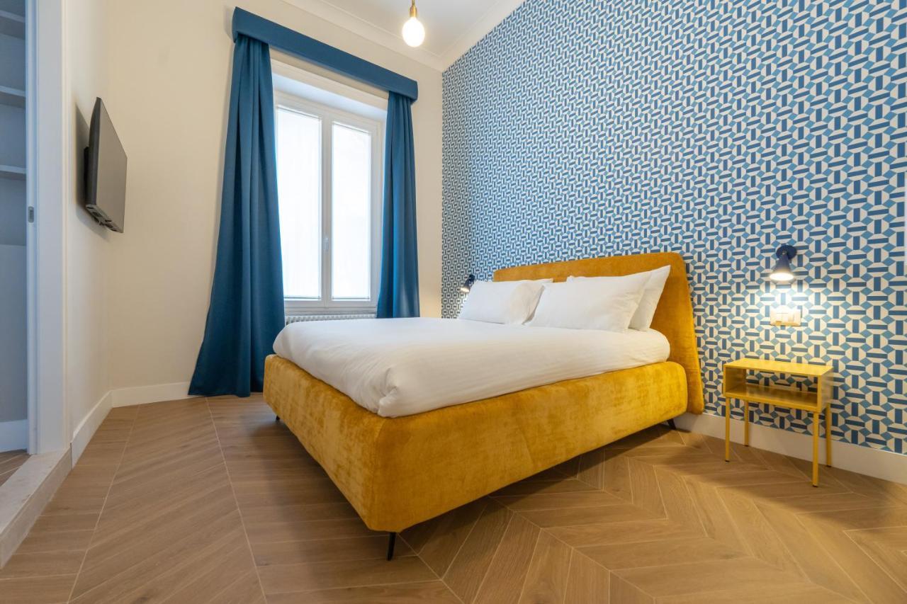 Palazzo Massa Apartments เนเปิลส์ ภายนอก รูปภาพ