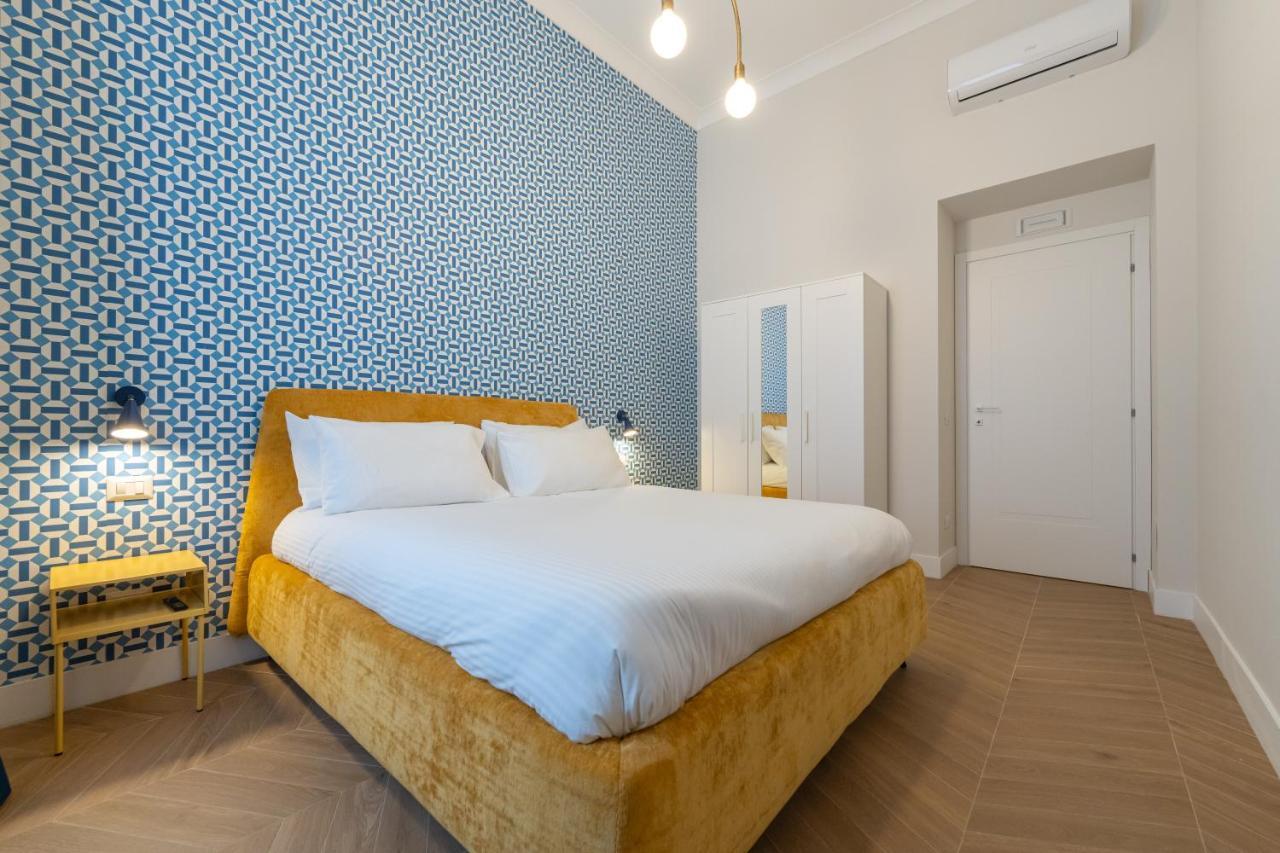 Palazzo Massa Apartments เนเปิลส์ ภายนอก รูปภาพ