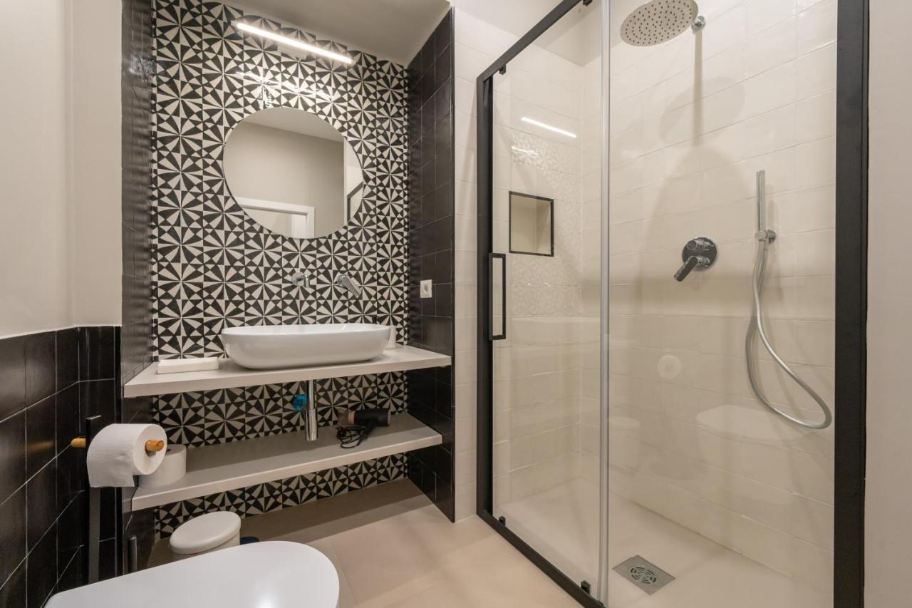 Palazzo Massa Apartments เนเปิลส์ ภายนอก รูปภาพ